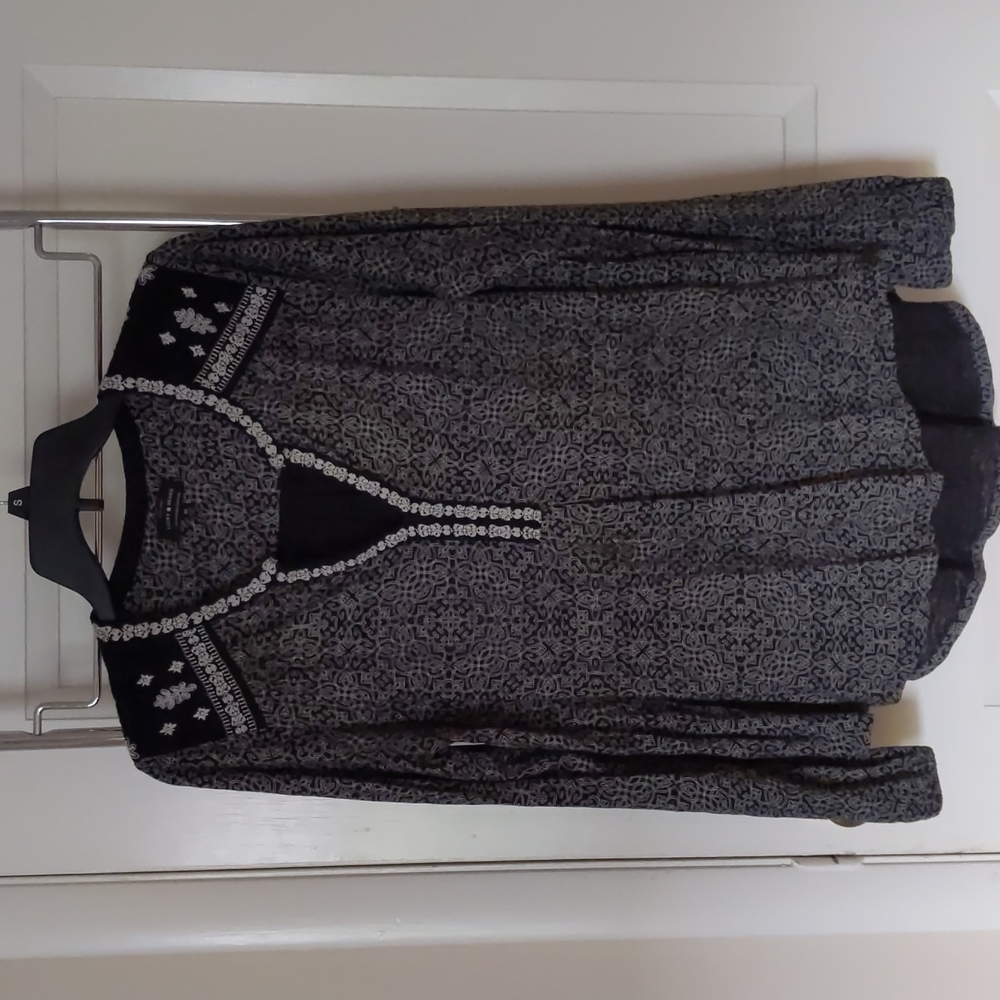 Lucky Brand Women's Fashion Top